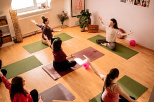 Schwangerschaftsyoga mit Yogadoula Jelena Drofenik